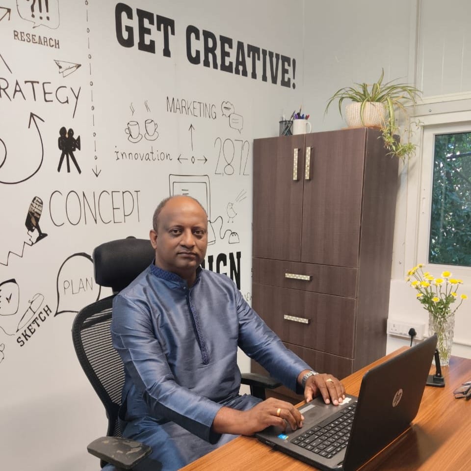 Rajendra Kumar founder Aakruthi interior Studio office